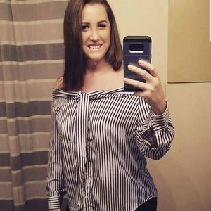 Meet your Posher, Casey